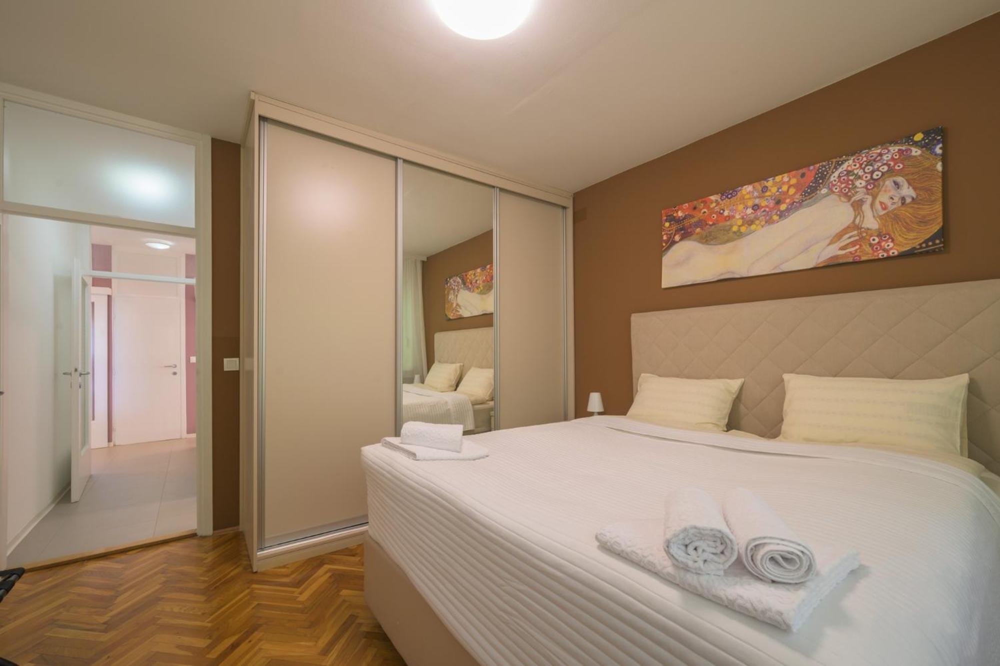Ivona Apartament *